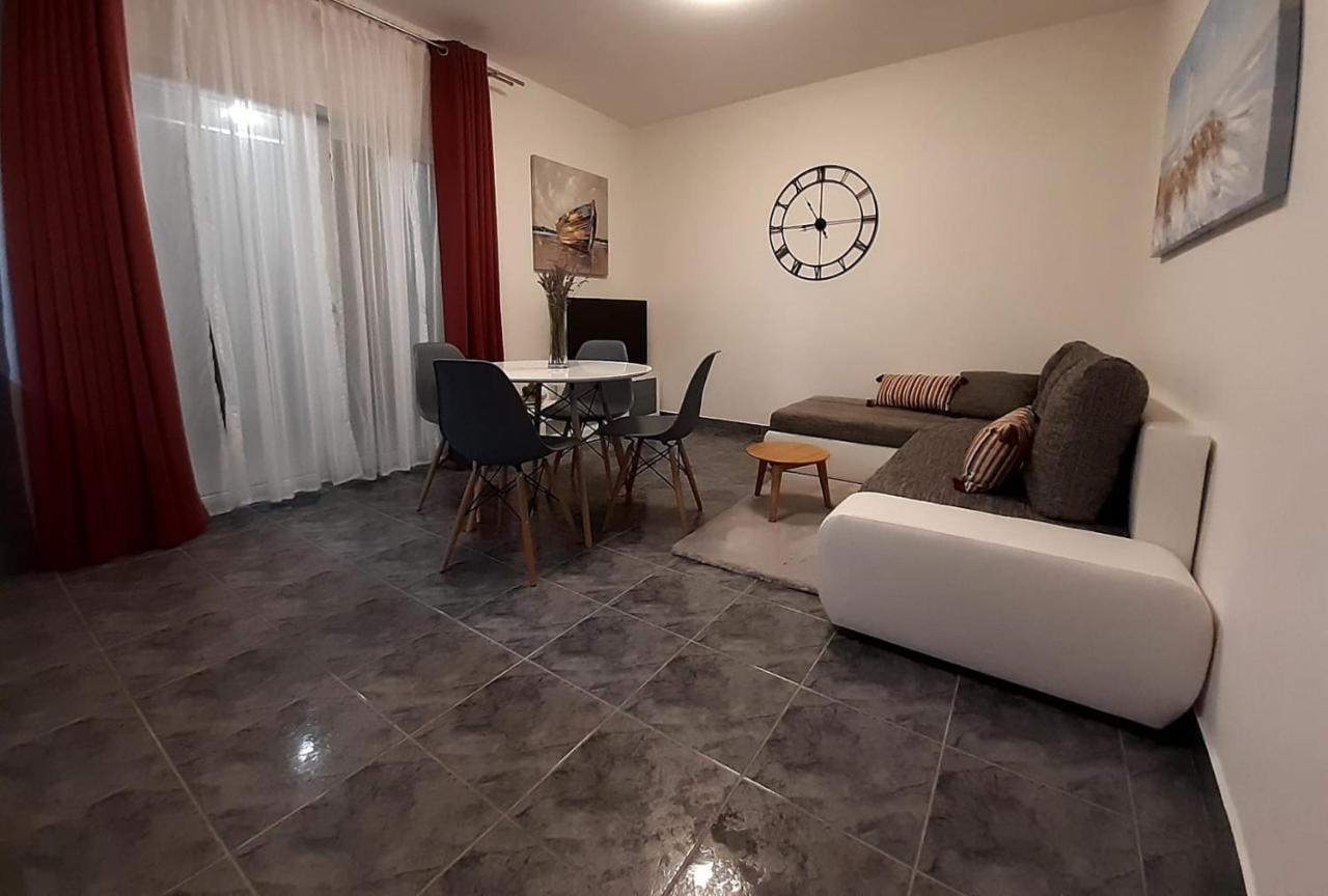 Solis Adriaticum Apartments Jasenice  Bagian luar foto