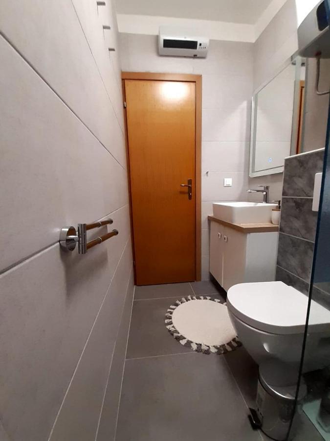 Solis Adriaticum Apartments Jasenice  Bagian luar foto