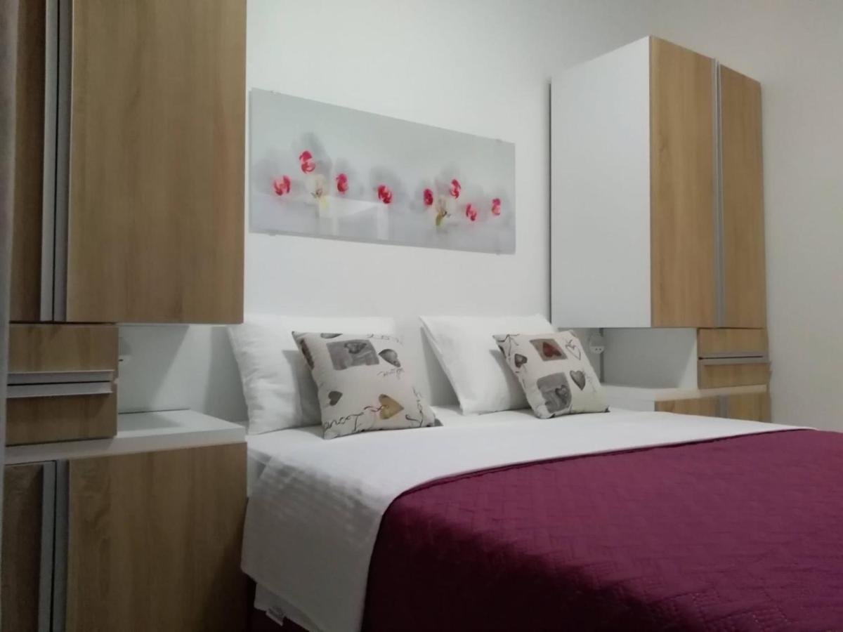 Solis Adriaticum Apartments Jasenice  Bagian luar foto